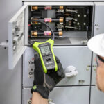Alicate-amperimetro-de-garra-flexivel-4